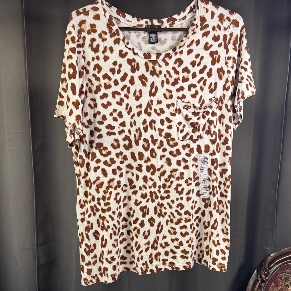 Justify Brown and White Leopard Print Short Sleeve Top